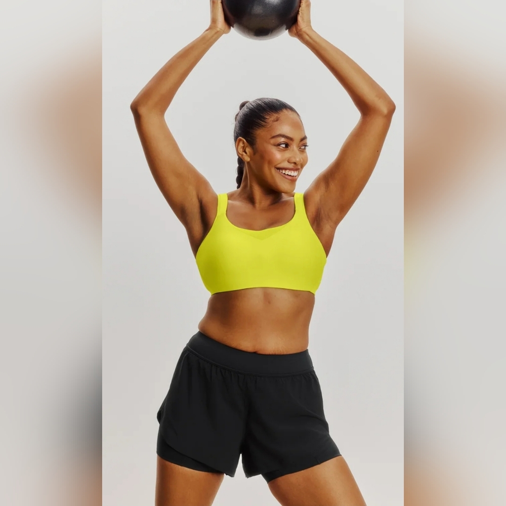 NWOT knix - Pursuit Leakproof Training Short